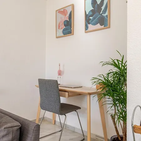 Casa Tropicana Family & Golf Holiday home *